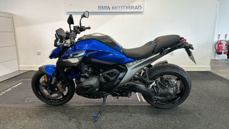 BMW R1300 R SE (25MY)